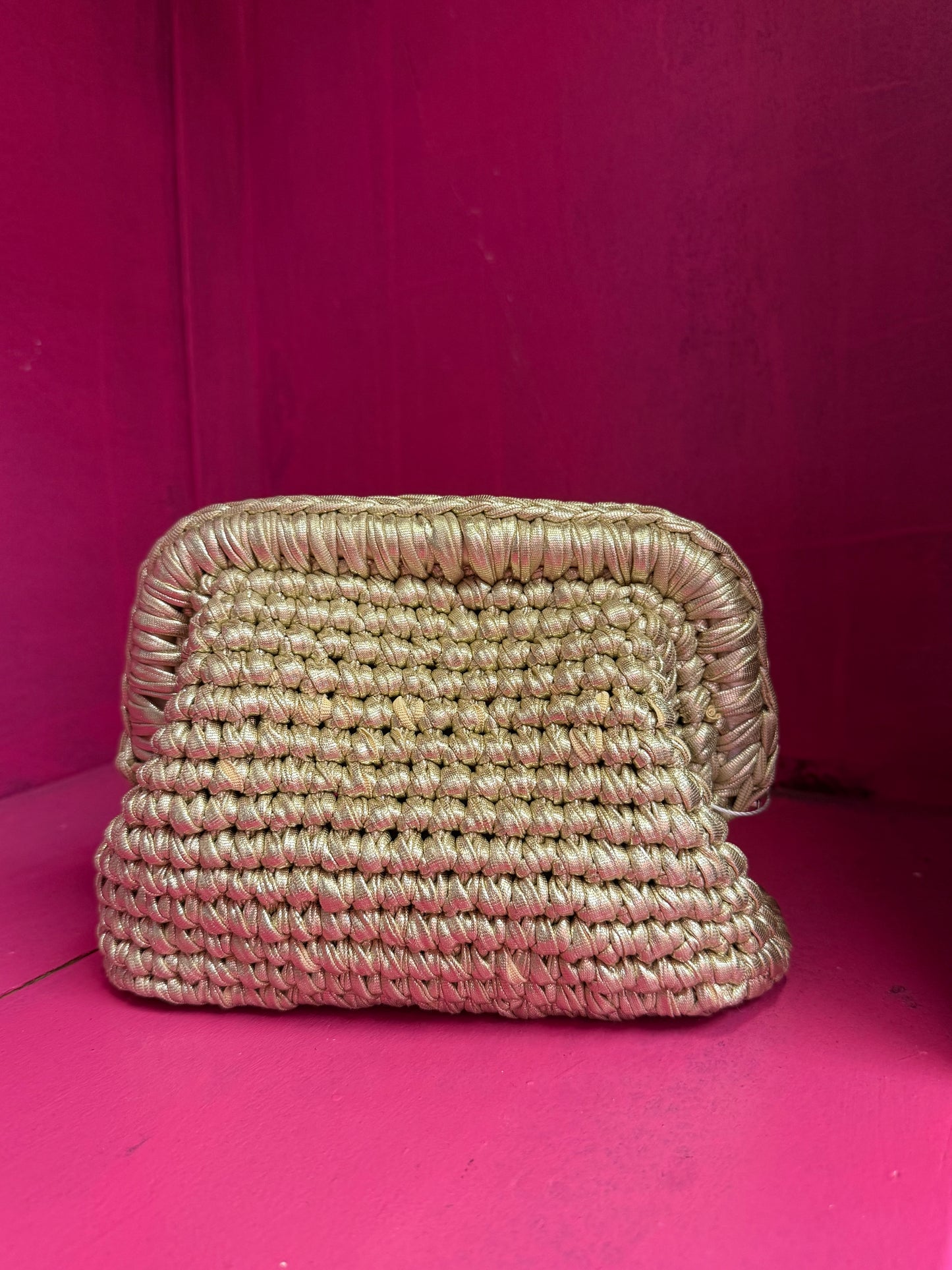 Borsa uncinetto dorata